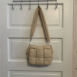 Chic Beige Quilted Crossbody Bag